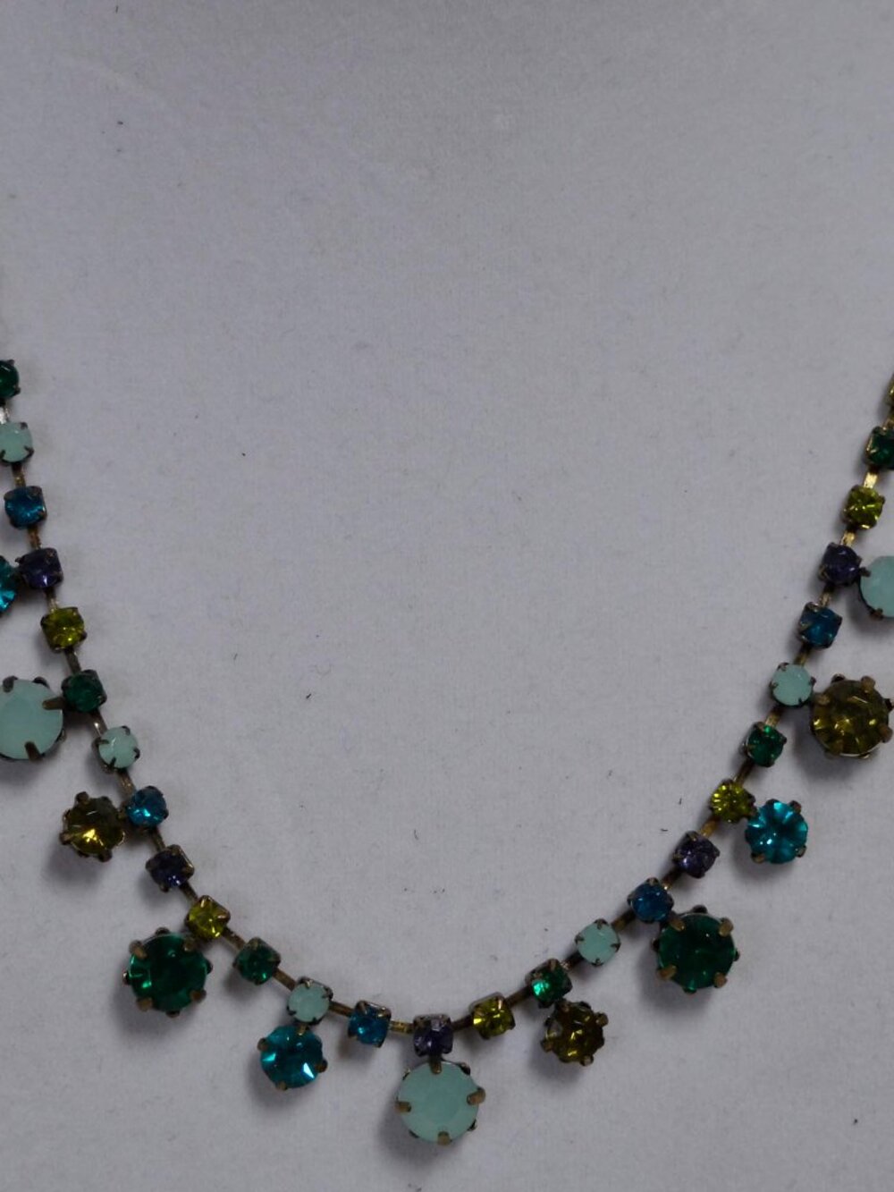 Avon Teal Rhinestone Collar Necklace & Earrings Set - Picture 3 of 5